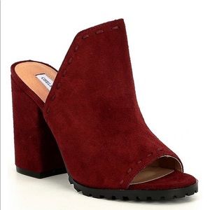 **BRAND NEW**Chelsea & Violet Tess Suede Block Heel Mules